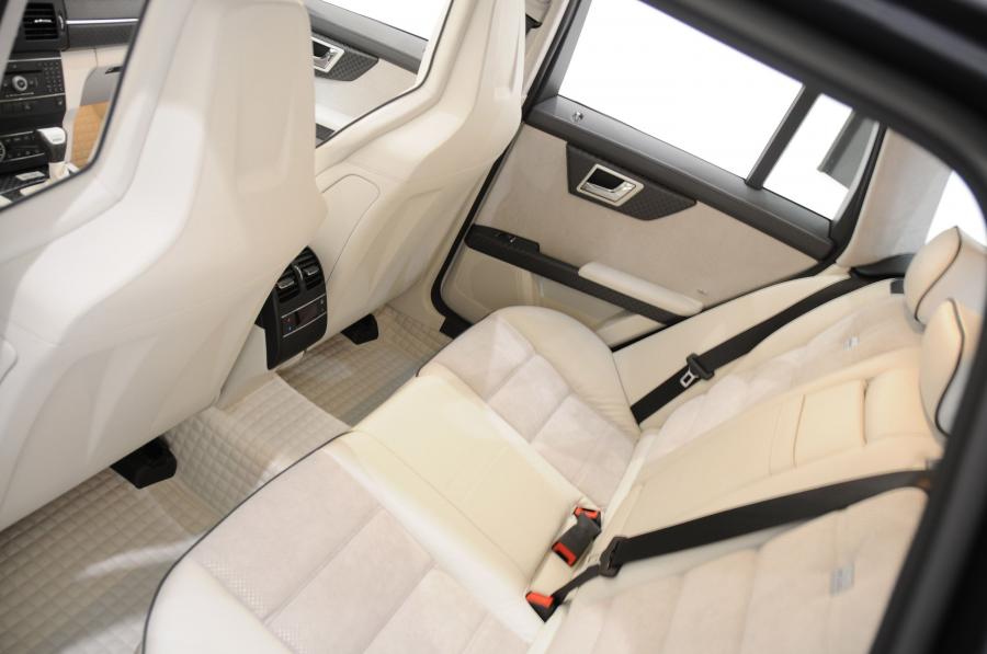  Mercedes-Benz GLK V12 by Brabus 2009 года  (фото 8 из 64)